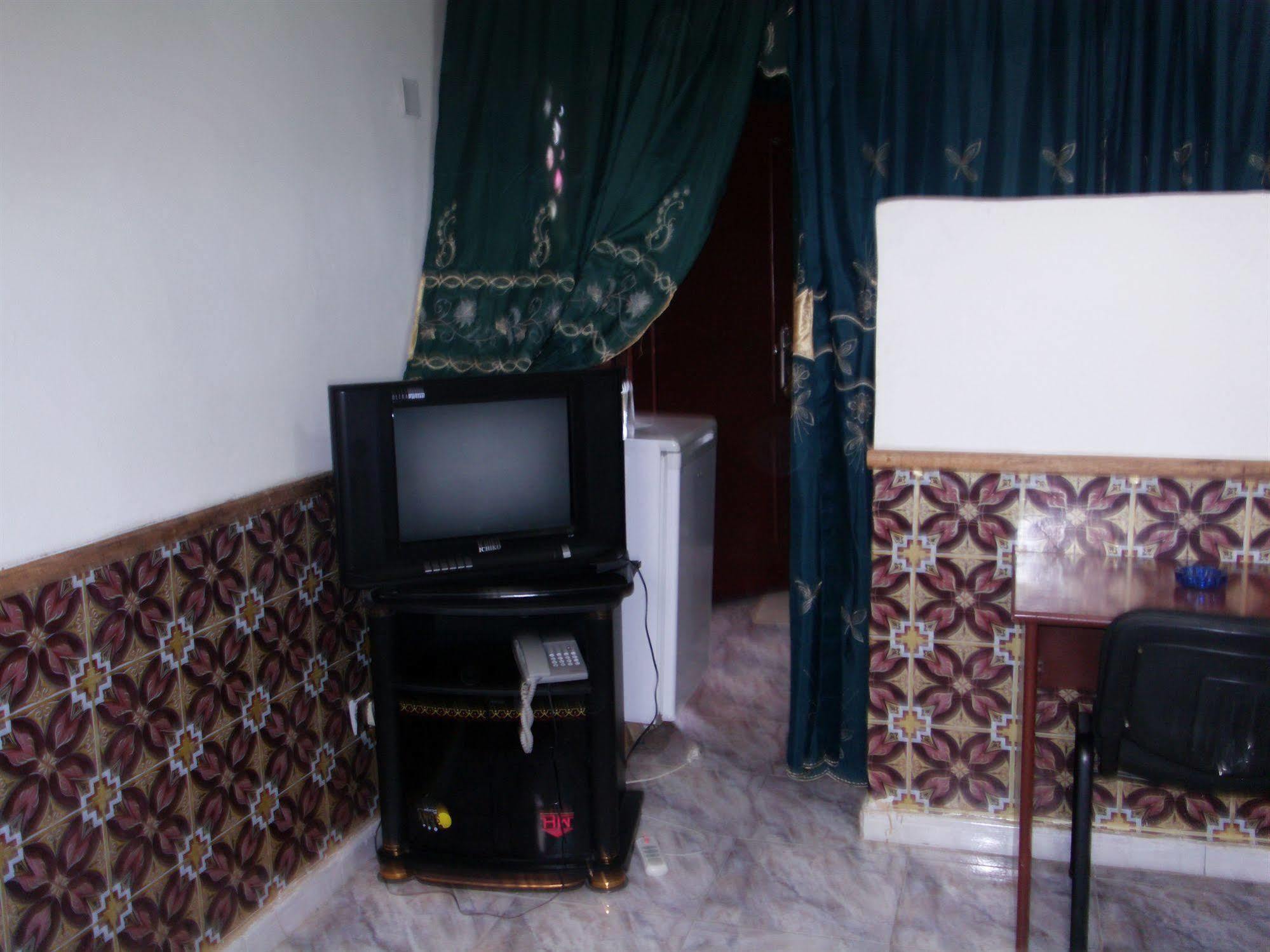 Ikrama - Hostel Нуакшот Экстерьер фото