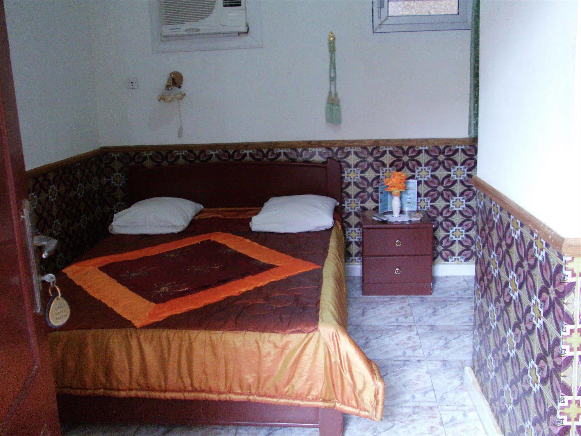 Ikrama - Hostel Нуакшот Экстерьер фото